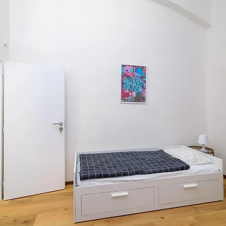 Sokol House New Town Praga