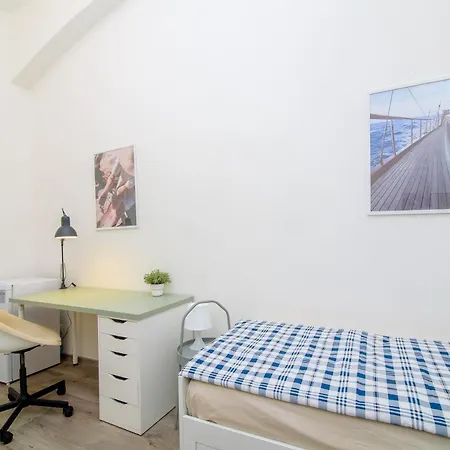 Habitación en casa particular Sokol House New Town