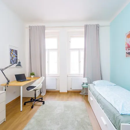 Habitación en casa particular Sokol House New Town