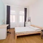 Sokol House New Town Homestay *