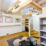 Sokol House New Town Homestay