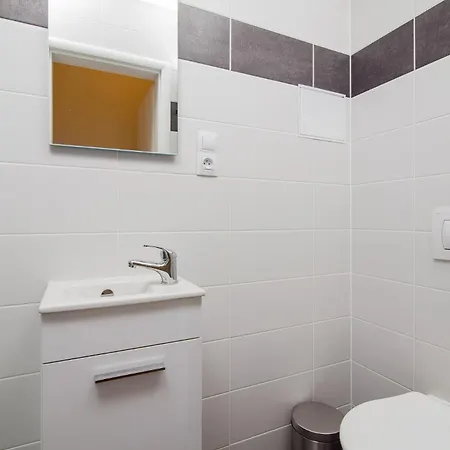 Sokol House New Town Δωμάτια σε οικογενειακή κατοικία *