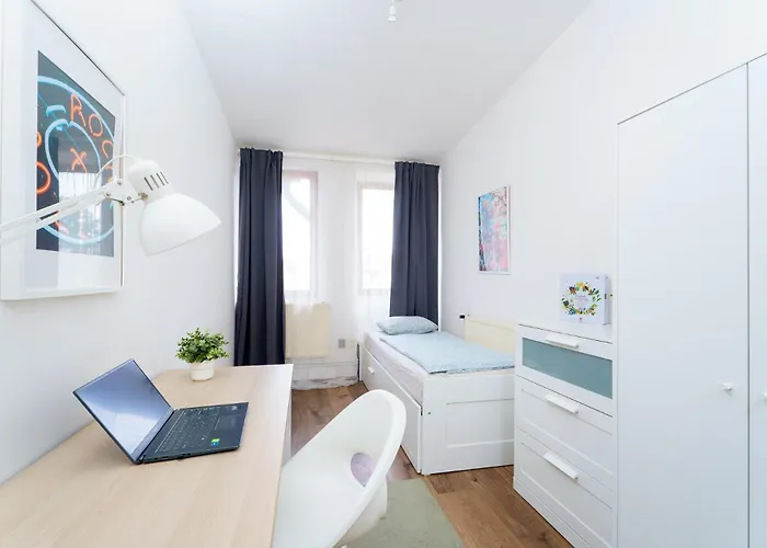Privatunterkunft Sokol House New Town