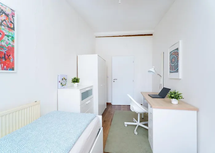 Privatunterkunft Sokol House New Town *