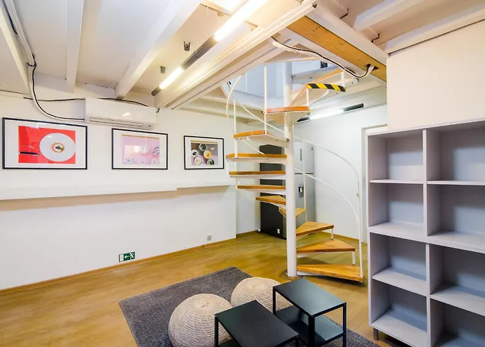 Sokol House New Town Privatunterkunft